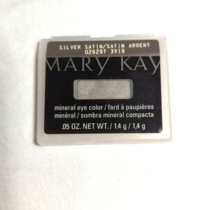 Mary Kay Mineral Eye Color Eyeshadow Silver Satin